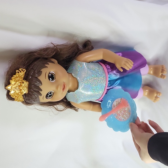 Princess Ellie Grows Up Baby Alive Works Has spoon plate tiara - Picture 1 of 9